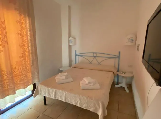 Palau City Hotel פאלאו