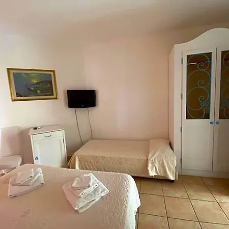 Palau City Hotel 3*