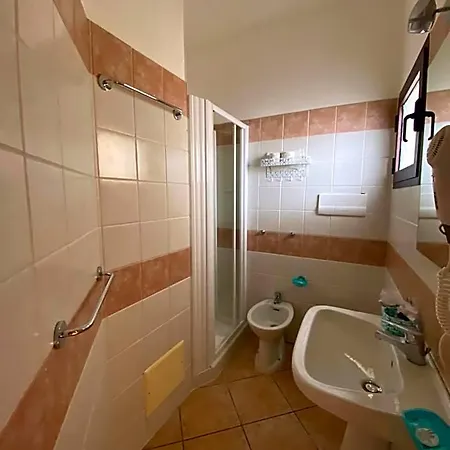 Palau City Hotel 3* Palau