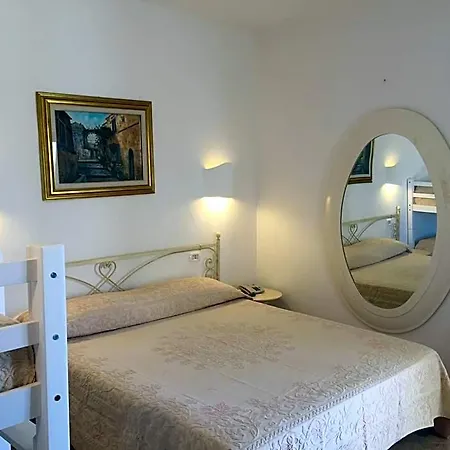 Palau City Hotel 3*