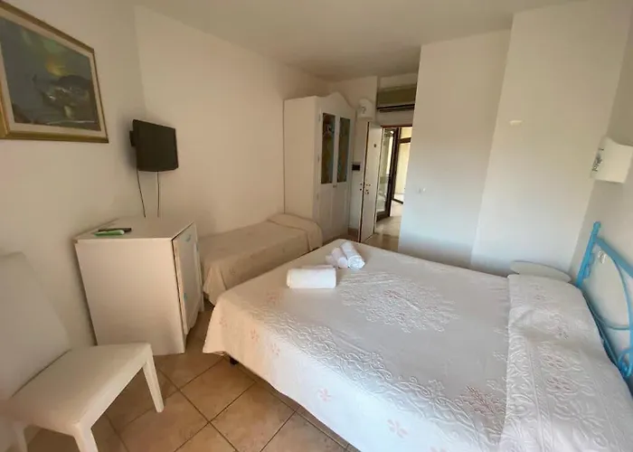 Palau City Hotel Otel